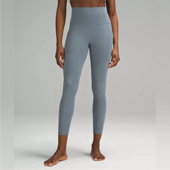 NWT Lululemon Align HR Pant 25” *Pockets - Picture 2 of 3